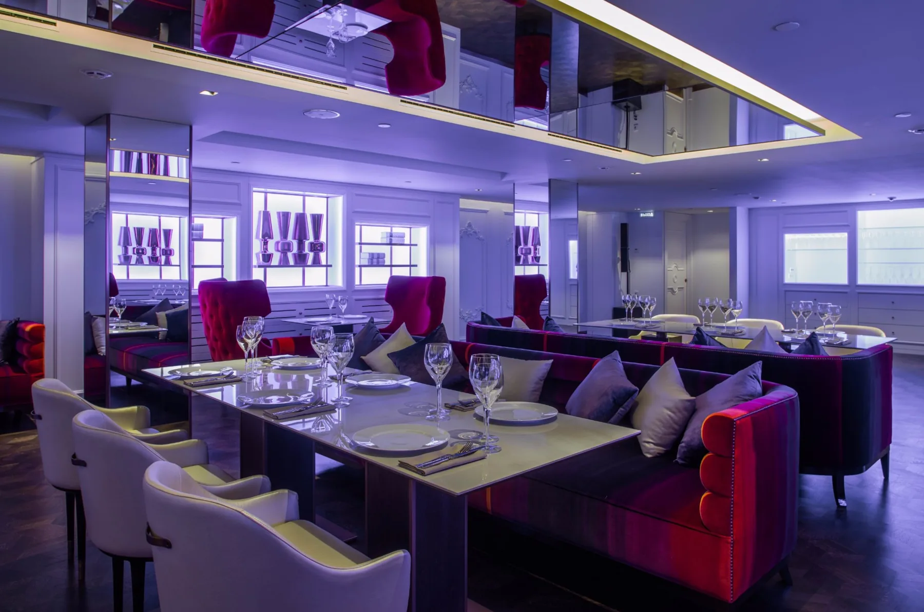 Ресторан Spy Bar
